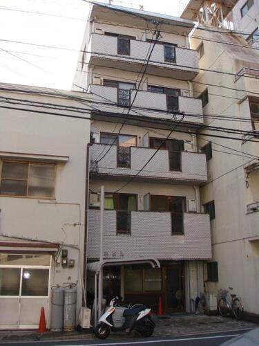 広島県広島市中区堺町２丁目 5階建
