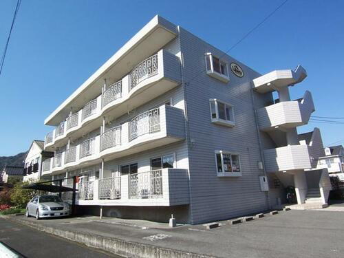 山口県山口市中央５丁目 3階建 築32年4ヶ月