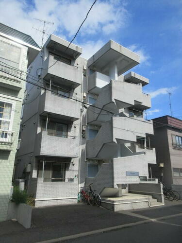 北海道札幌市西区発寒四条１丁目 4階建 築32年3ヶ月