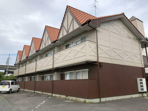 長谷川ビレッジＡ棟　Ｂ棟 2階建