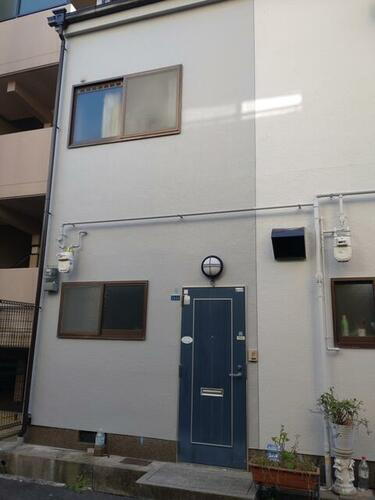 兵庫県神戸市中央区二宮町１丁目 3階建 築29年1ヶ月