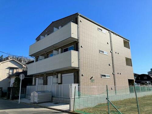 ＹＫ南流山 3階建