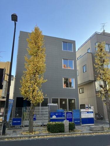 埼玉県越谷市越ヶ谷１丁目 築2年11ヶ月 4階建