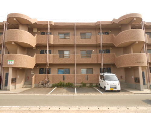 エスポワール 3階建
