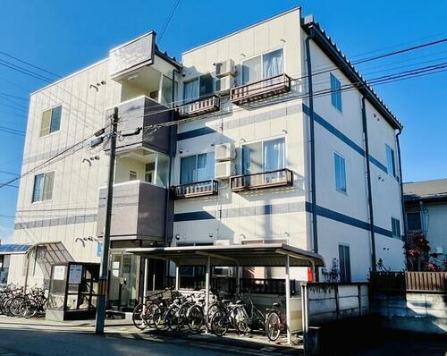 小白川コーポアベ 3階建