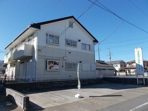 シュールタカハシ 2階建