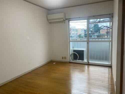 大泉町２丁目仮住まいアパート