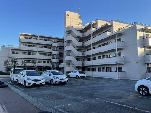 茨城県土浦市北荒川沖町 6階建 築32年10ヶ月