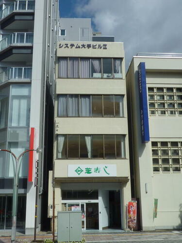 福井県福井市大手３丁目 賃貸マンション