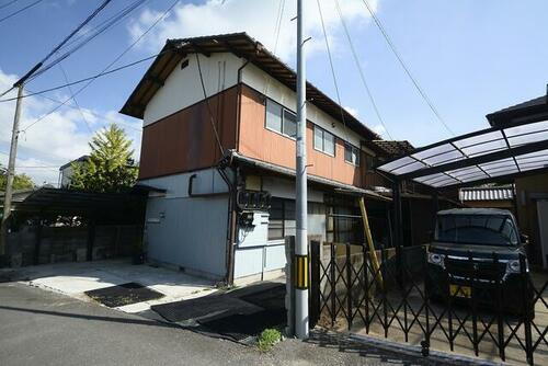 香川県木田郡三木町大字池戸 2階建