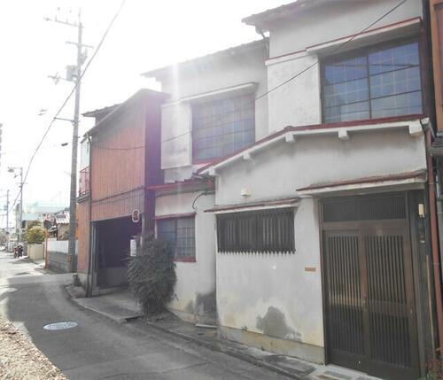 一戸建の借家 2階建