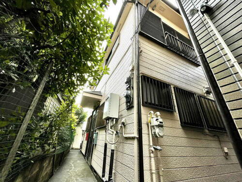 神奈川県横浜市青葉区つつじが丘 2階建
