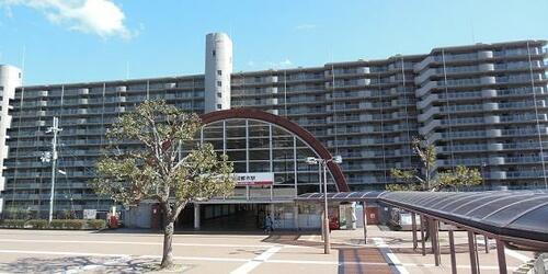 和歌山県橋本市三石台１丁目 13階建 築35年8ヶ月