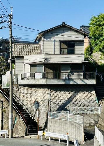 福岡県北九州市八幡東区枝光４丁目 2階建