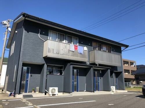 佐賀県伊万里市新天町 2階建 築11年5ヶ月