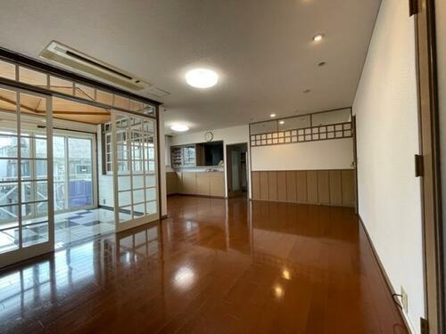 田園調布２丁目仮住まい貸家　２Ｆ