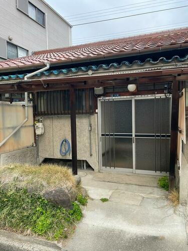 大阪府大東市灰塚６丁目 築52年5ヶ月 平屋建て