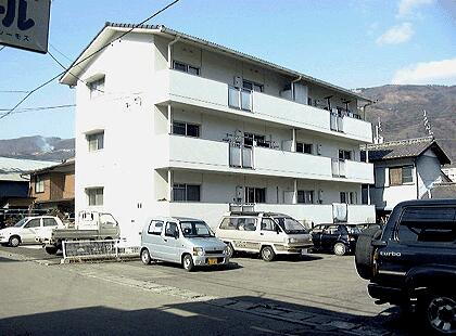 ステーションコート