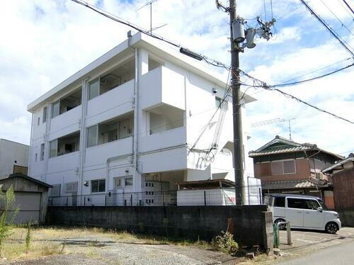 兵庫県三木市志染町広野１丁目 3階建 築42年5ヶ月