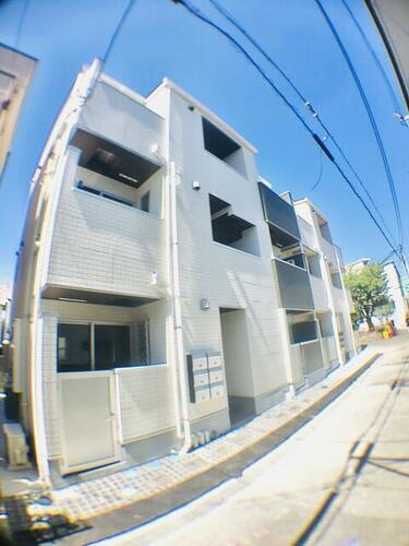 兵庫県神戸市長田区梅ケ香町１丁目 築5年5ヶ月 3階建