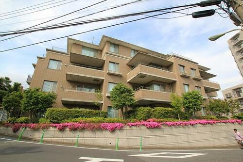 ラナイヒルズ２１ 地上5階地下1階建
