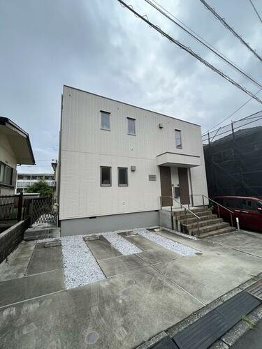 神奈川県横須賀市若宮台 2階建 築6年11ヶ月