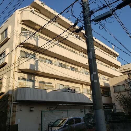 神奈川県横浜市鶴見区汐入町１丁目 5階建