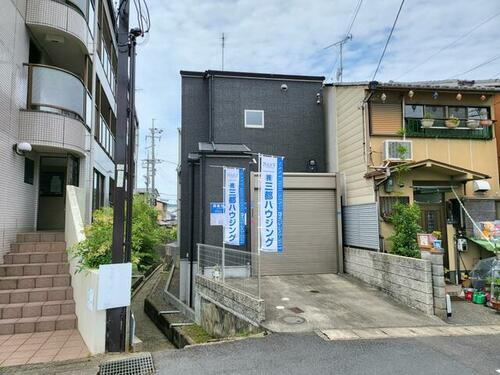 滋賀県大津市横木２丁目 2階建 築9年10ヶ月