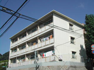 兵庫県神戸市中央区熊内町５丁目 3階建 築54年9ヶ月
