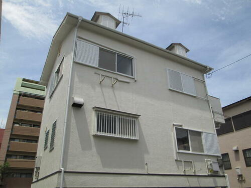 兵庫県西宮市櫨塚町 3階建 築31年9ヶ月