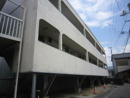 高知県高知市城山町 3階建 築46年8ヶ月