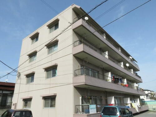 石堂マンション梵 4階建