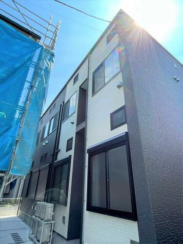 東京都江戸川区東小岩５丁目 2階建