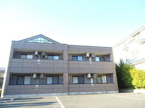 山形県山形市吉原３丁目 2階建