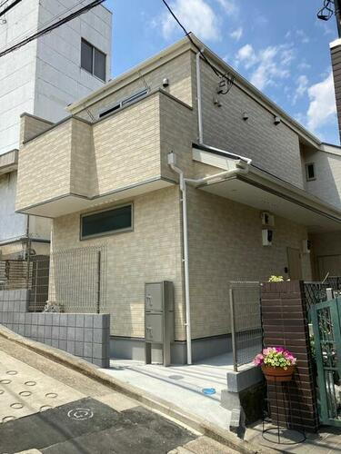 神奈川県横浜市港北区富士塚１丁目 2階建