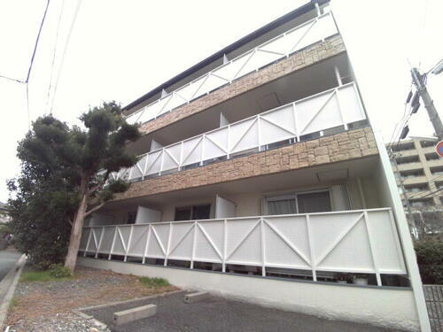 兵庫県神戸市東灘区御影郡家１丁目 3階建 築29年3ヶ月