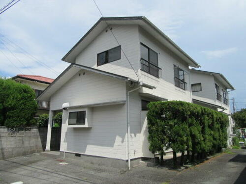 熊本県熊本市中央区出水７丁目 2階建