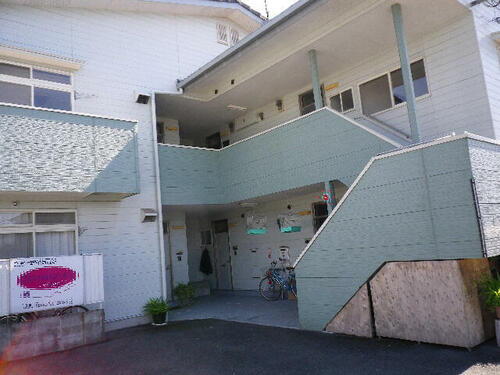 熊本県熊本市南区近見２丁目 2階建