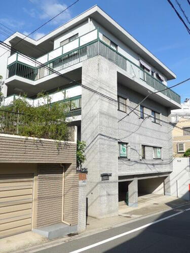 ＡＰＡＲＴＭＥＮＴ　ＫＡ－ＹＡ田園調布 3階建