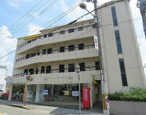 大阪府箕面市箕面６丁目 4階建