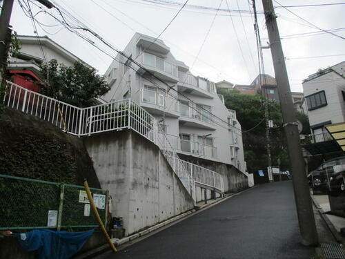 神奈川県横浜市南区庚台 築35年2ヶ月 3階建