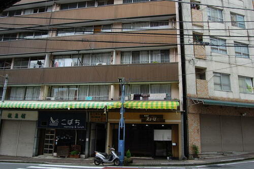 静岡県熱海市咲見町 6階建 築60年3ヶ月