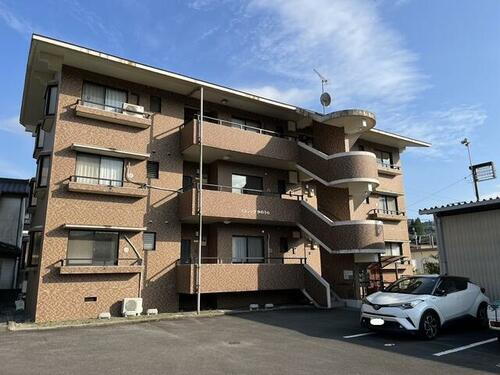 熊本県葦北郡芦北町大字湯浦 3階建