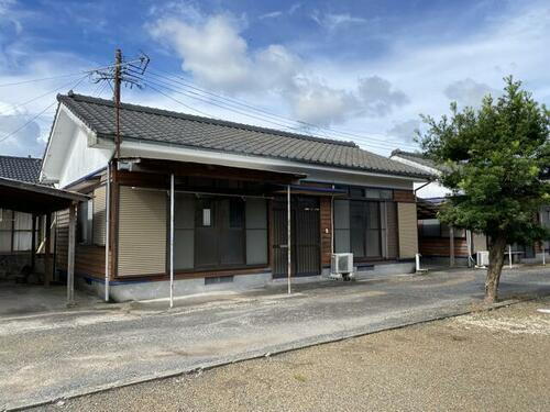 鹿児島県鹿屋市川西町 平屋建て