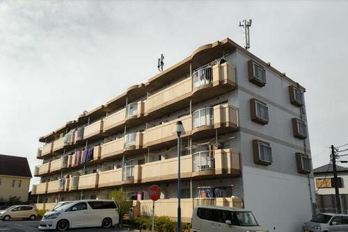 埼玉県春日部市小渕 築36年10ヶ月 4階建