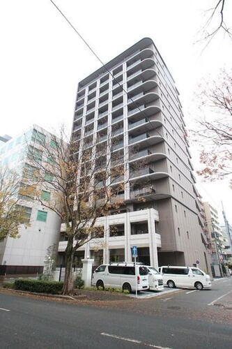 福岡県福岡市博多区博多駅東３丁目 14階建