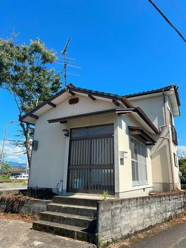 熊本県人吉市北泉田町 築36年2ヶ月 2階建