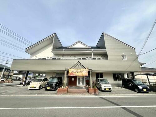 愛媛県新居浜市新須賀町４丁目 賃貸アパート