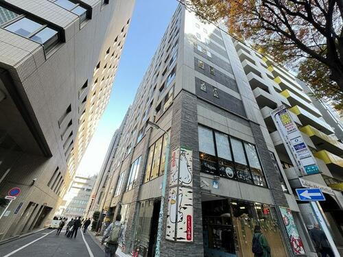 東京都渋谷区渋谷１丁目 地上13階地下1階建 築9年9ヶ月