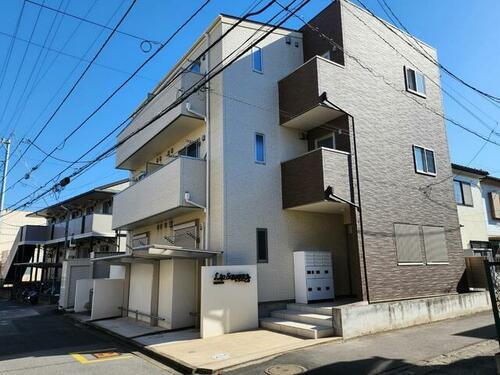 Ｌｉｐ　Ｓｑｕａｒｅ